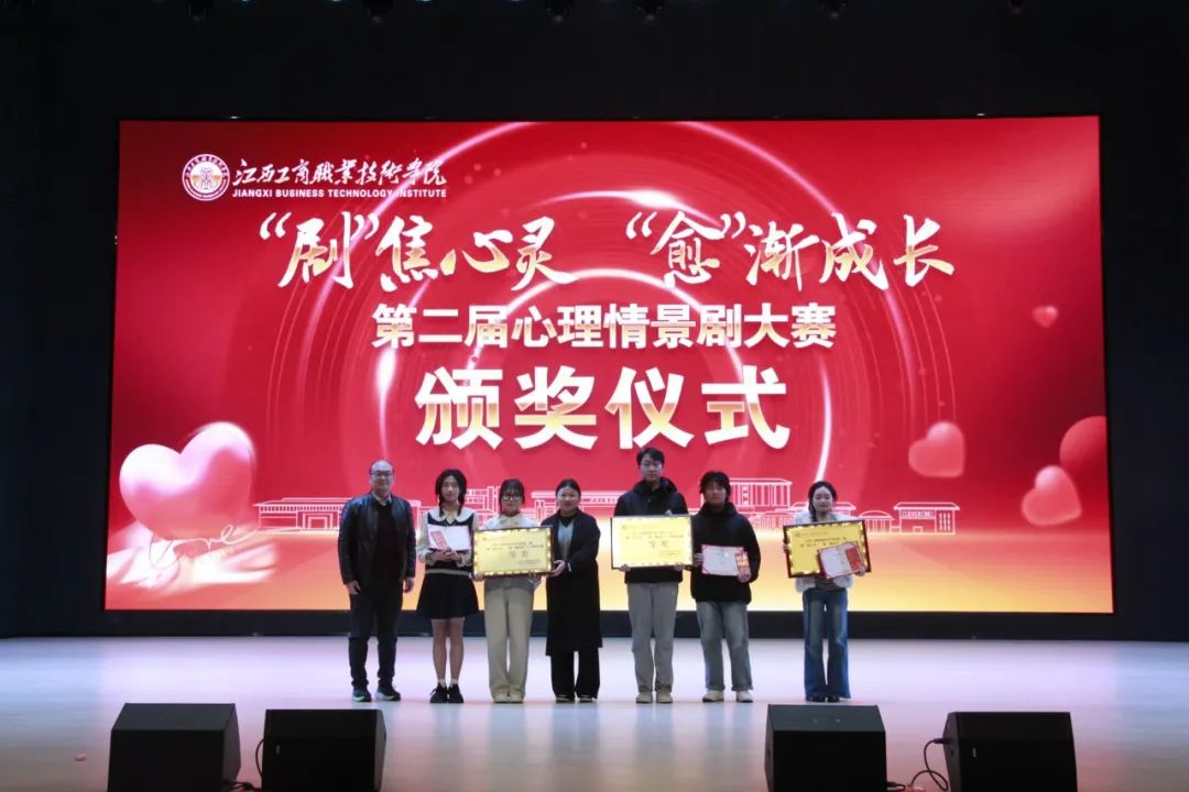 正在上传...