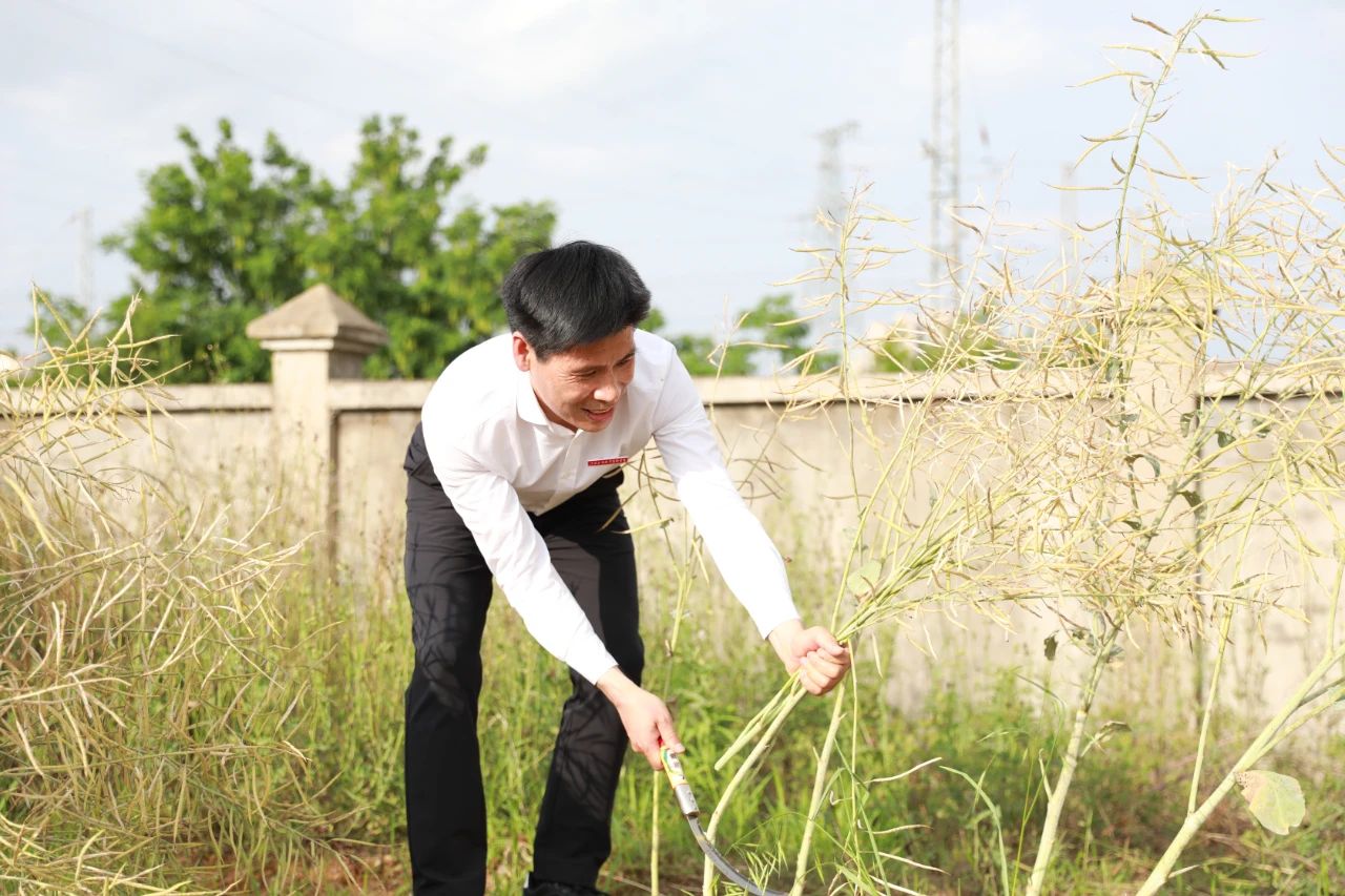 正在上传... 正在上传...